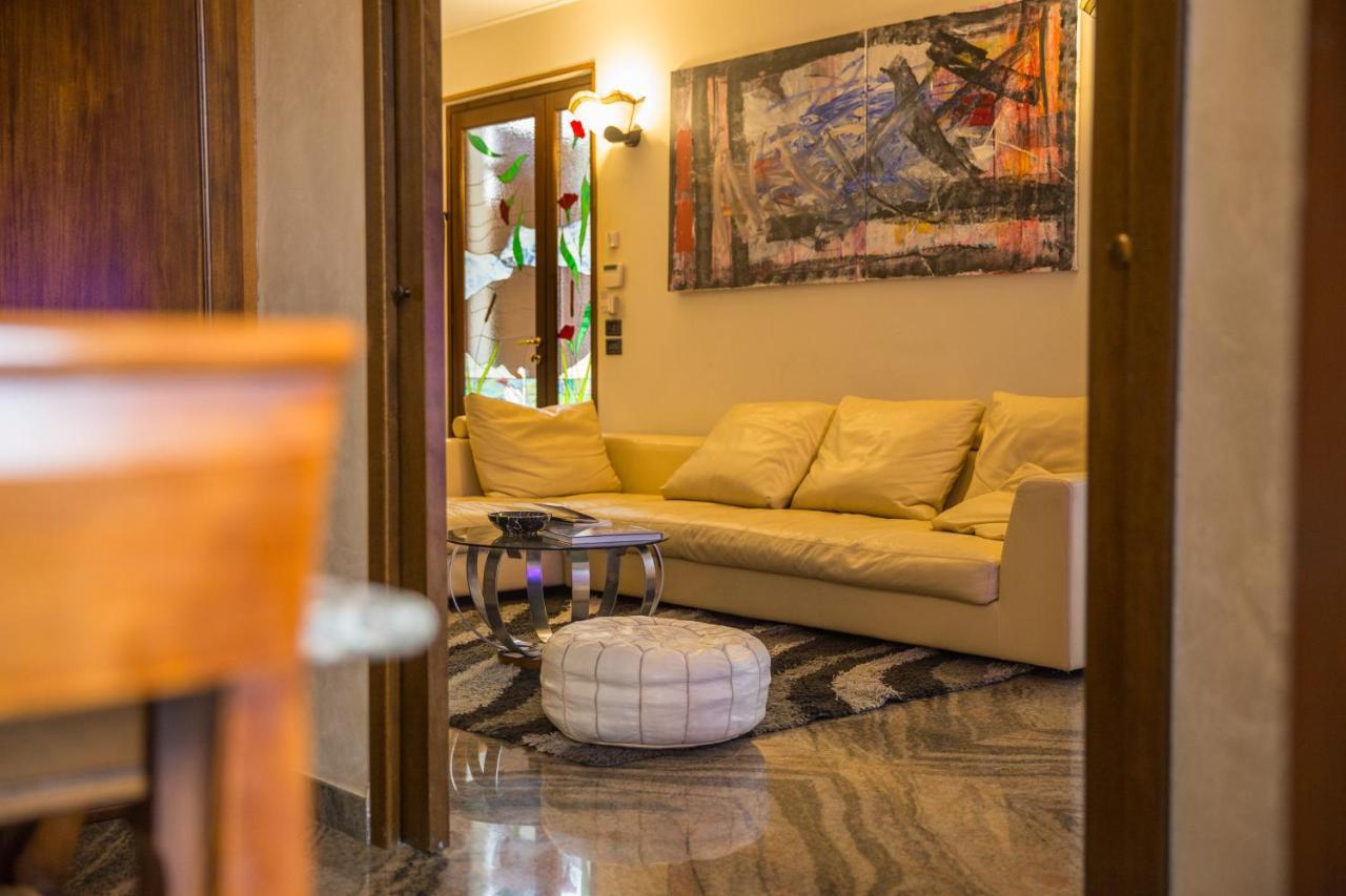 Villa Ivana Desenzano del Garda Exterior photo
